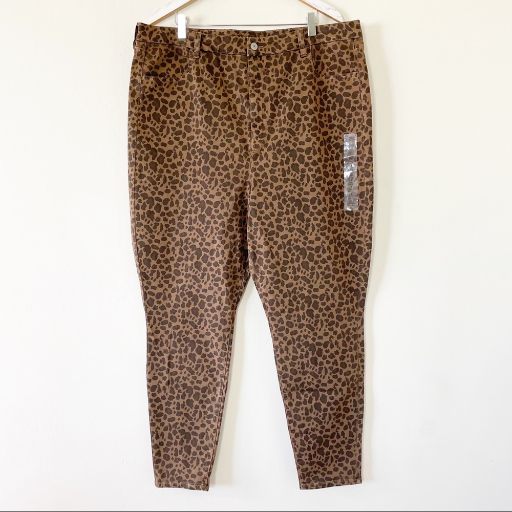 AE Curvy Super Hi-Rise Jeggings Leopard Print